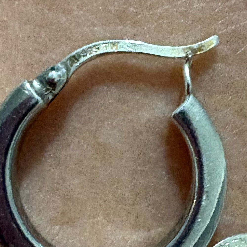 925 Sterling Silver Hoop Earrings - Picture 3 of 4